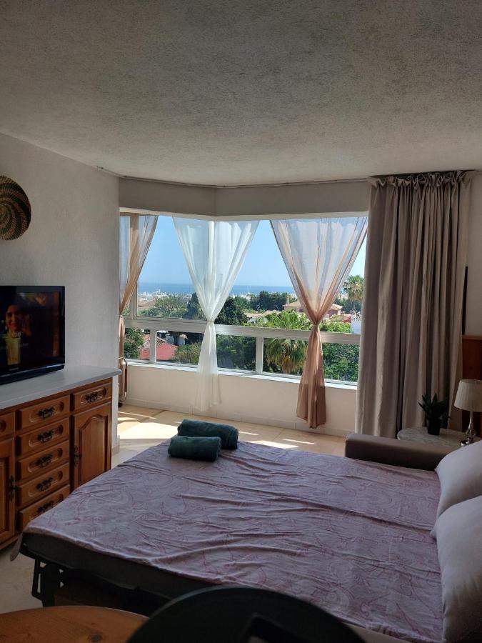 Lovely Apartment In Torremolinos Views Of The Sea, Pool, Terrace, Sofa Bed And Fully Equipped Kitchen Екстериор снимка